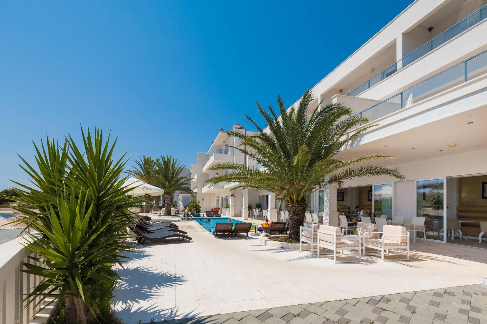 Hotel Perla Рогозница Екстериор снимка